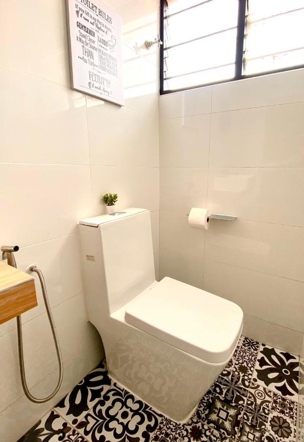Comfy 3-Bedrooms With Family Karaoke Max-10Pax อิโปห์ ภายนอก รูปภาพ