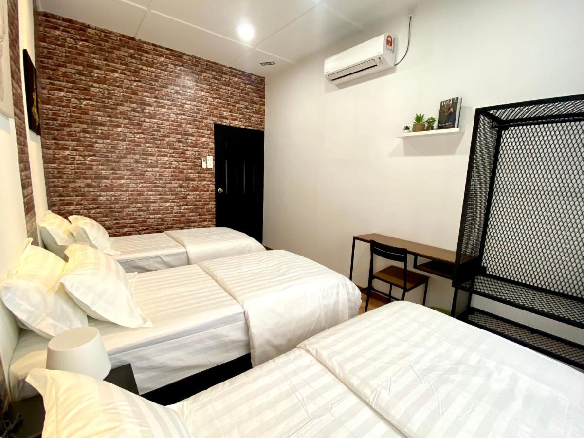 Comfy 3-Bedrooms With Family Karaoke Max-10Pax อิโปห์ ภายนอก รูปภาพ